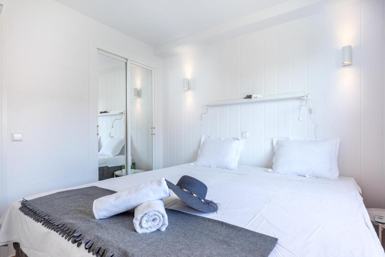 Beachfront Seaview Apartment In Los Boliches By Costarentals - Ref 141 ฟูเอนฮิโรลา ภายนอก รูปภาพ